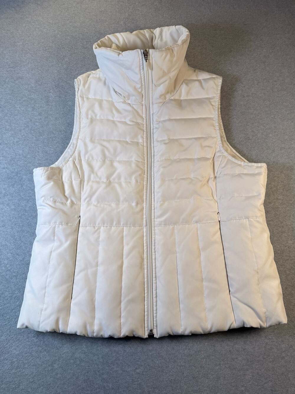 Kenneth Cole Reaction Womens Large White Down Fill Puffer Vest